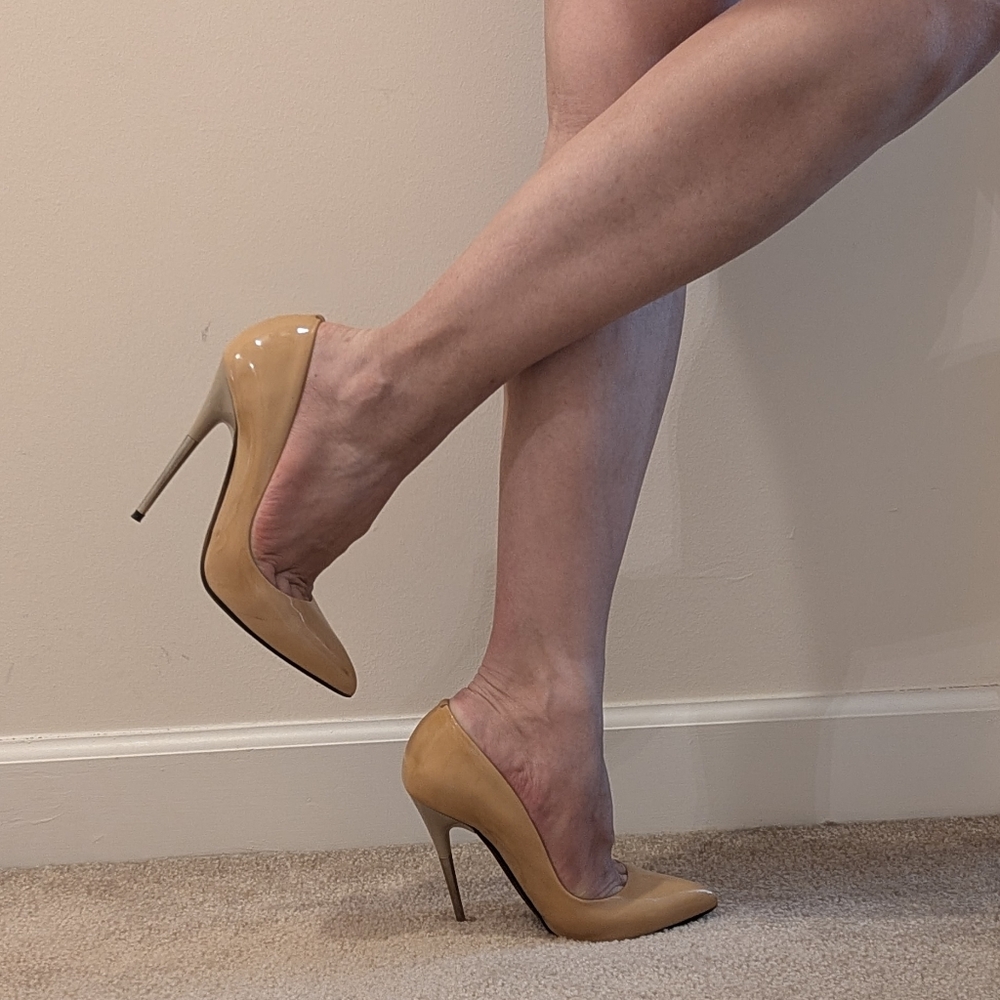 Tom Ford metal stiletto 38
